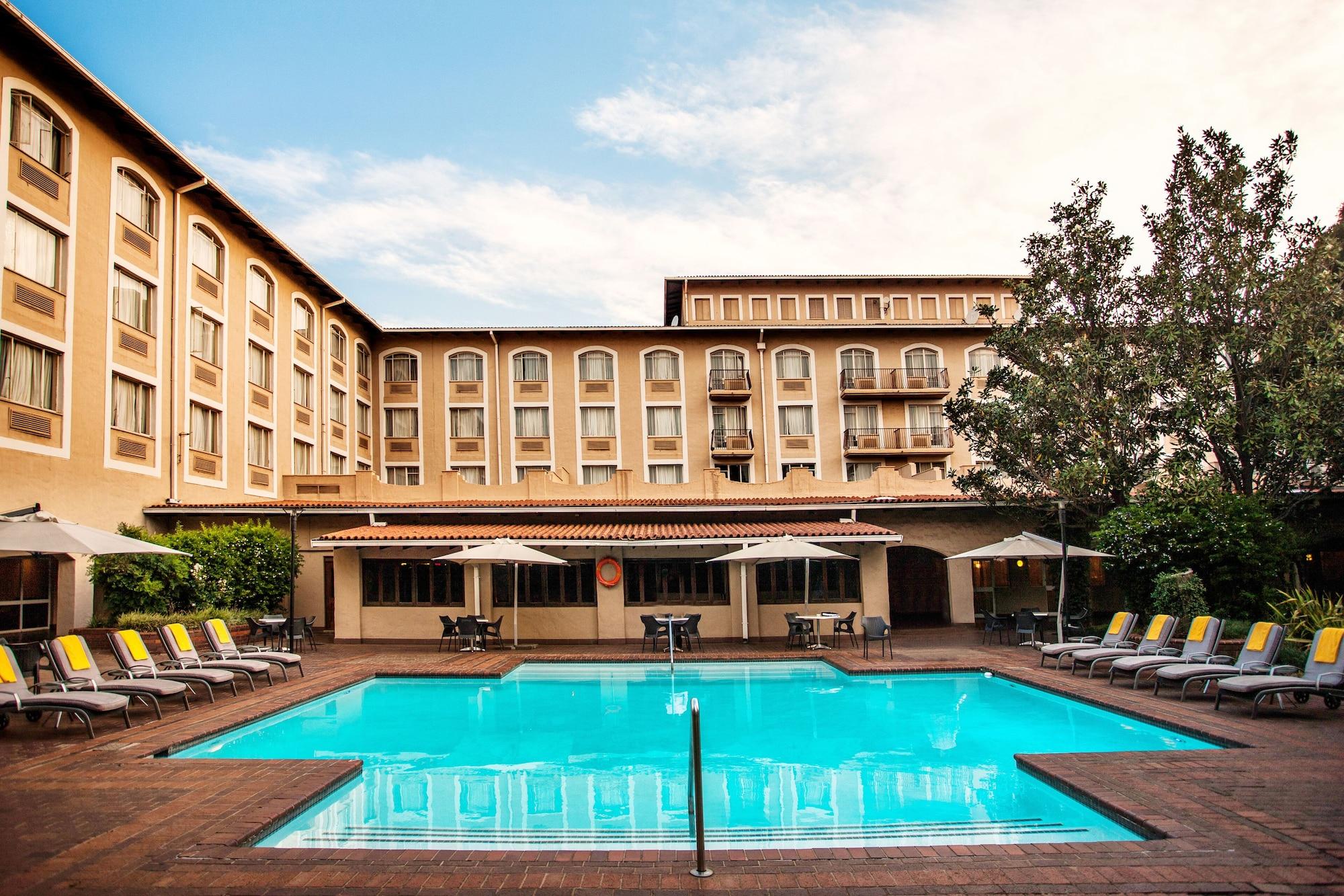 Hotel Garden Court Or Tambo International Airport Kempton Park Exterior foto